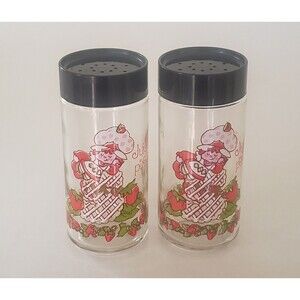 1980’s Strawberry Shortcake Glass Salt & Pepper Shakers Set American Greetings